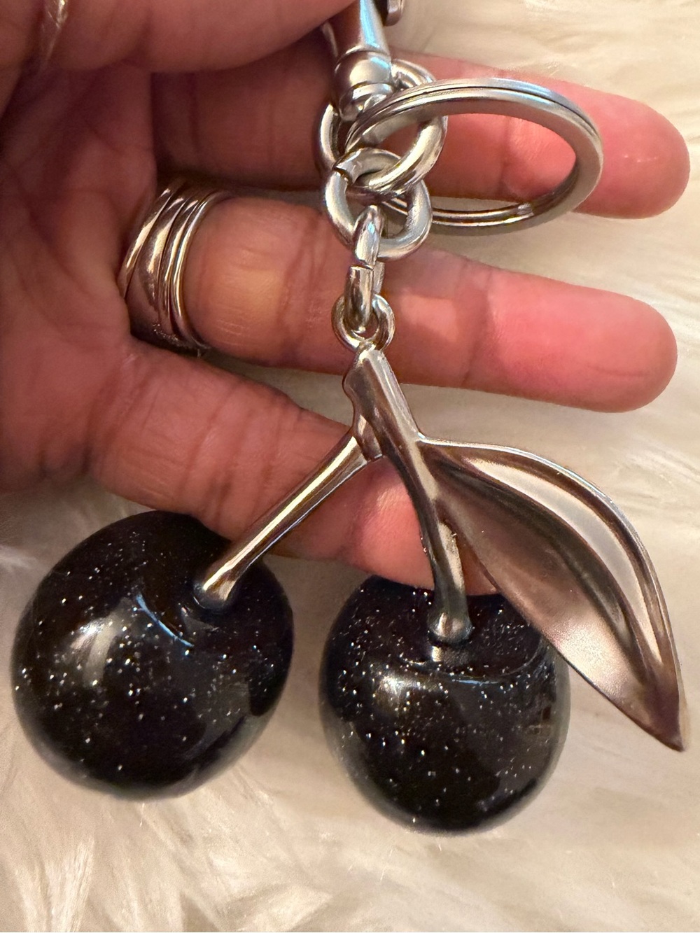 Sparkling Black Cherry Keychain - Picture 4 of 5